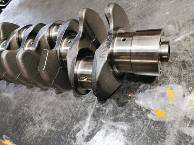 Liebherr Crankshaft D934S - العمود المرفقي: صور 5 Liebherr Crankshaft D934S - العمود المرفقي: صور 5
