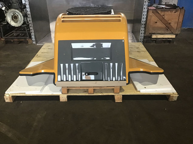 Liebherr Engine Hood - هود: صور 1 Liebherr Engine Hood - هود: صور 1