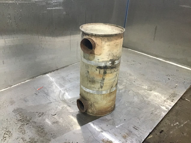 Liebherr Exhaust Silencer - كاتم صوت: صور 4 Liebherr Exhaust Silencer - كاتم صوت: صور 4