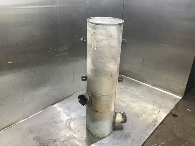 Liebherr Exhaust Silencer - كاتم صوت: صور 3 Liebherr Exhaust Silencer - كاتم صوت: صور 3
