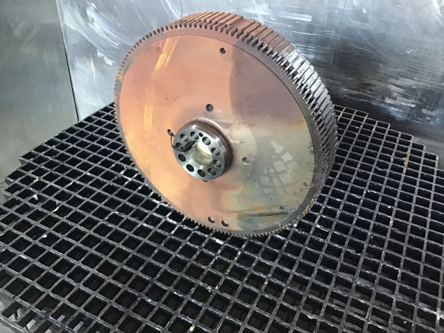 Liebherr Flywheel SAE2 - المحرك و قطع الغيار: صور 3 Liebherr Flywheel SAE2 - المحرك و قطع الغيار: صور 3