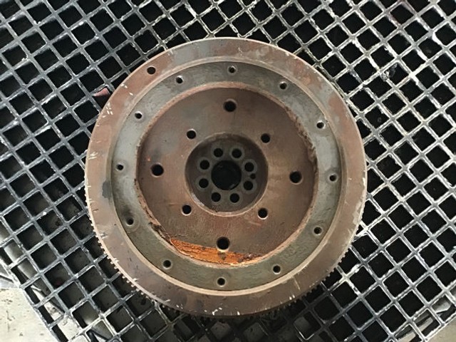 Liebherr Flywheel - دولاب الموازنة: صور 2 Liebherr Flywheel - دولاب الموازنة: صور 2