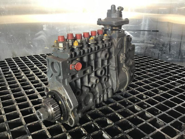 Liebherr Injection pump - مضخات الوقود: صور 1 Liebherr Injection pump - مضخات الوقود: صور 1