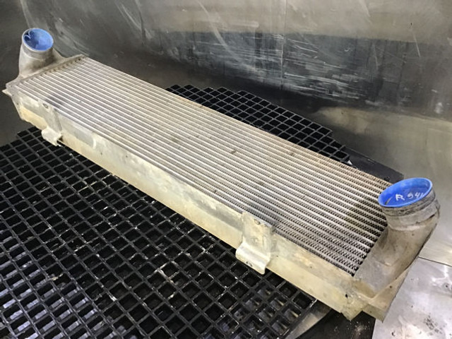 Liebherr Intercooler - المبرد: صور 1 Liebherr Intercooler - المبرد: صور 1
