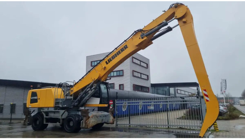 Liebherr LH40 M - حفارة النقل والشحن: صور 3 Liebherr LH40 M - حفارة النقل والشحن: صور 3