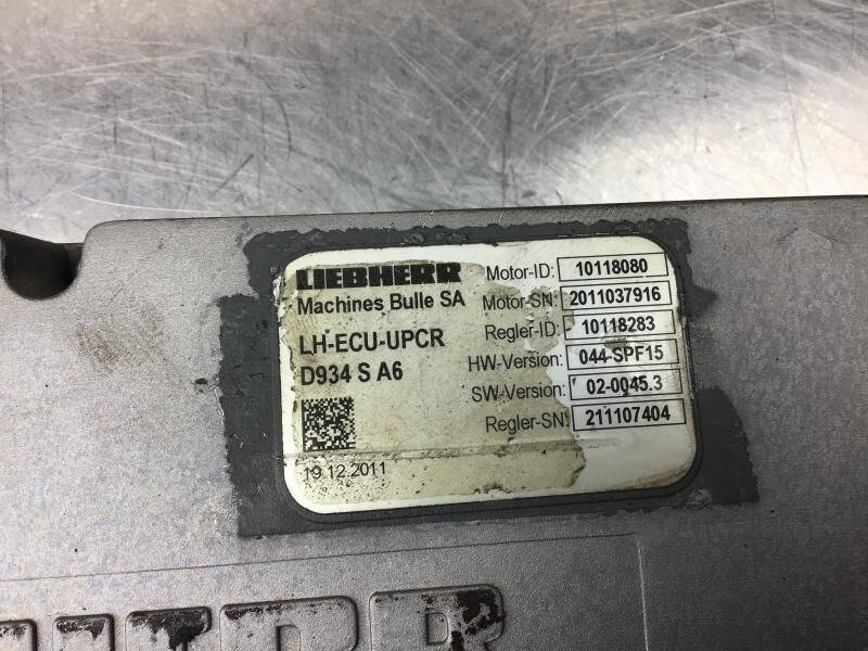 Liebherr Motor Control Device - كتلة التحكم: صور 2 Liebherr Motor Control Device - كتلة التحكم: صور 2