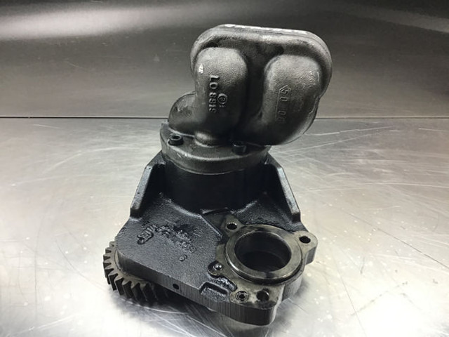 Liebherr Oil Pump - ضخ النفط: صور 4 Liebherr Oil Pump - ضخ النفط: صور 4