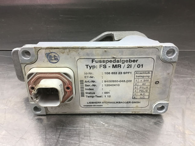 Liebherr Pedal - دواسة: صور 3 Liebherr Pedal - دواسة: صور 3