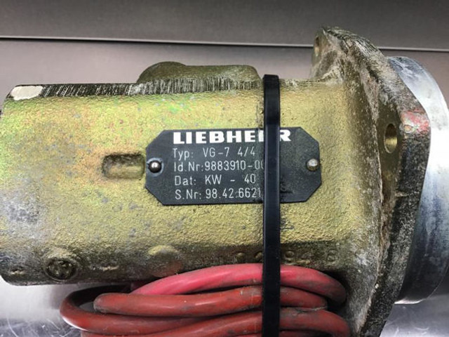 Liebherr Pilot Control Unit Compleet - عتلة تبديل السرعة: صور 4 Liebherr Pilot Control Unit Compleet - عتلة تبديل السرعة: صور 4