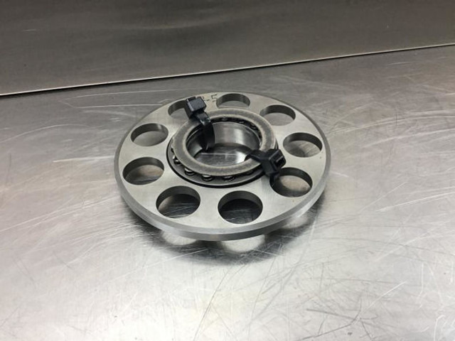 Liebherr Pull Back Ball+Plate - الجنوط: صور 5 Liebherr Pull Back Ball+Plate - الجنوط: صور 5