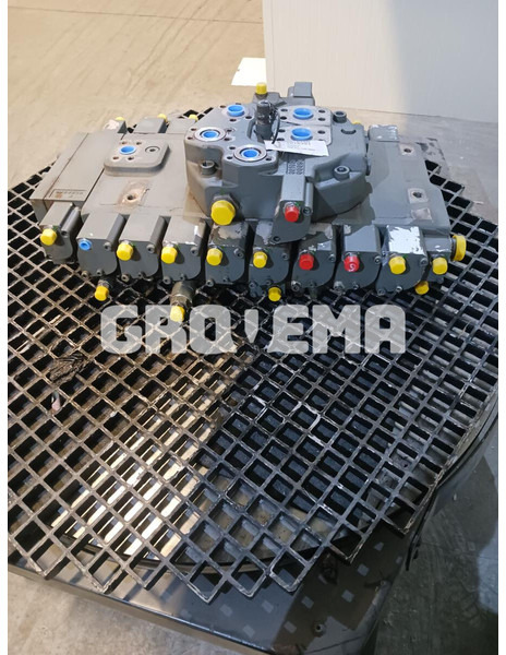 Liebherr R946 LC / R946 LC-V / R946 NLC / R946 S-HD / R946 / R946 VH-HD - علم السوائل المتحركة: صور 2 Liebherr R946 LC / R946 LC-V / R946 NLC / R946 S-HD / R946 / R946 VH-HD - علم السوائل المتحركة: صور 2