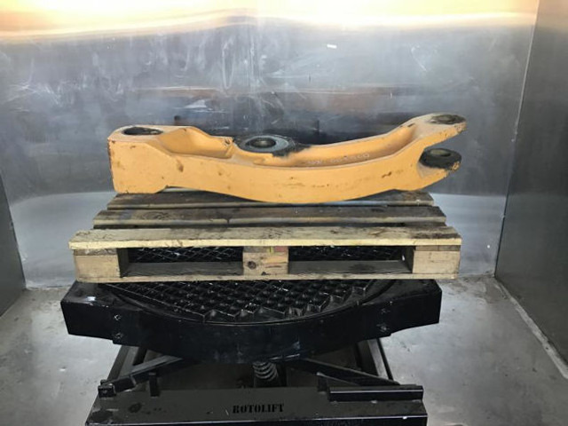 Liebherr Shift Lever - وصلة الربط للمعدات المعلقة: صور 2 Liebherr Shift Lever - وصلة الربط للمعدات المعلقة: صور 2