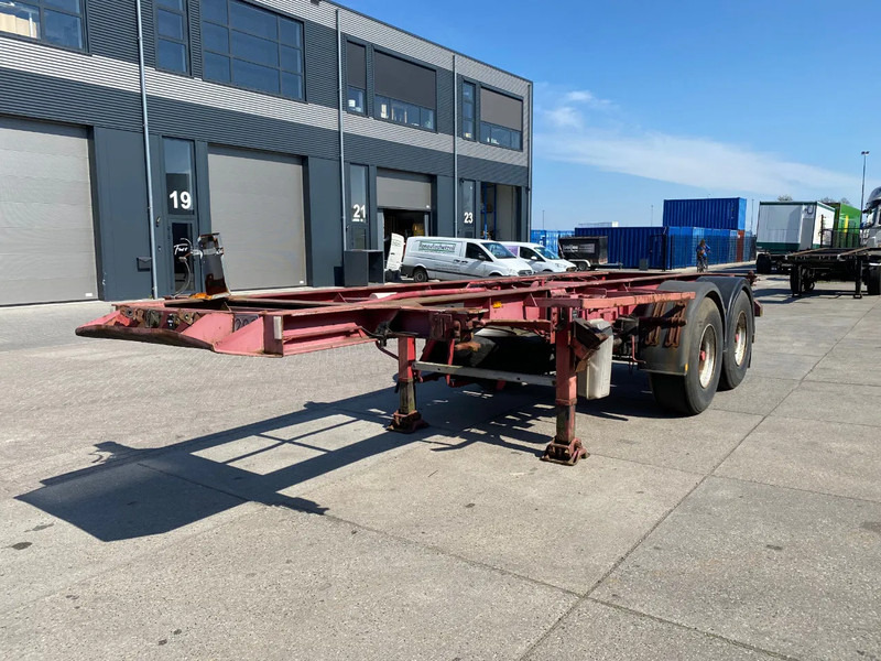 Burg 20 FT Container Chassis / BPW - شاحنات الحاويات/ جسم علوي قابل للتغيير نصف مقطورة: صور 4 Burg 20 FT Container Chassis / BPW - شاحنات الحاويات/ جسم علوي قابل للتغيير نصف مقطورة: صور 4