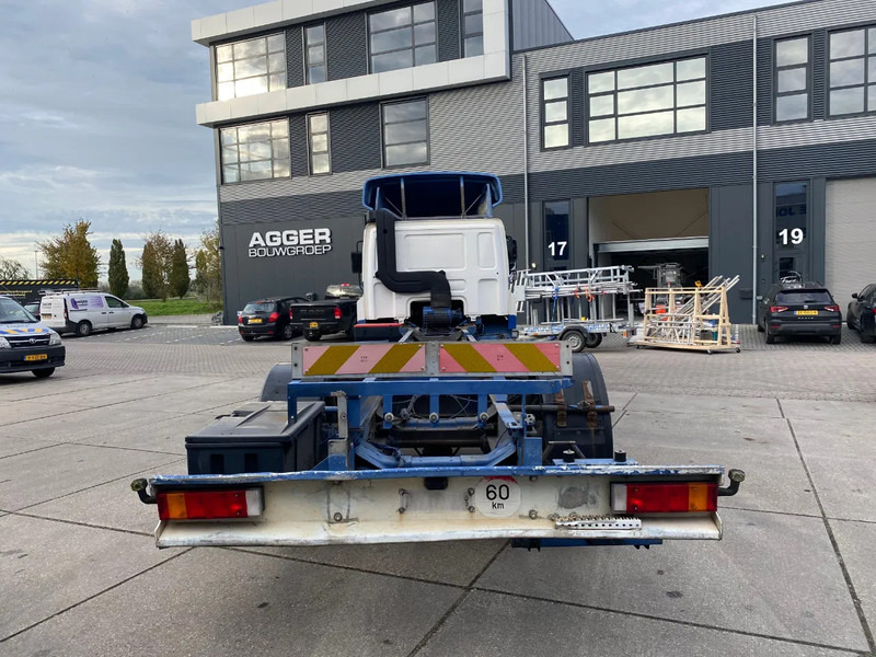 DAF CF 75.310 / Manual / Euro 3 - الشاسيه شاحنة: صور 5 DAF CF 75.310 / Manual / Euro 3 - الشاسيه شاحنة: صور 5