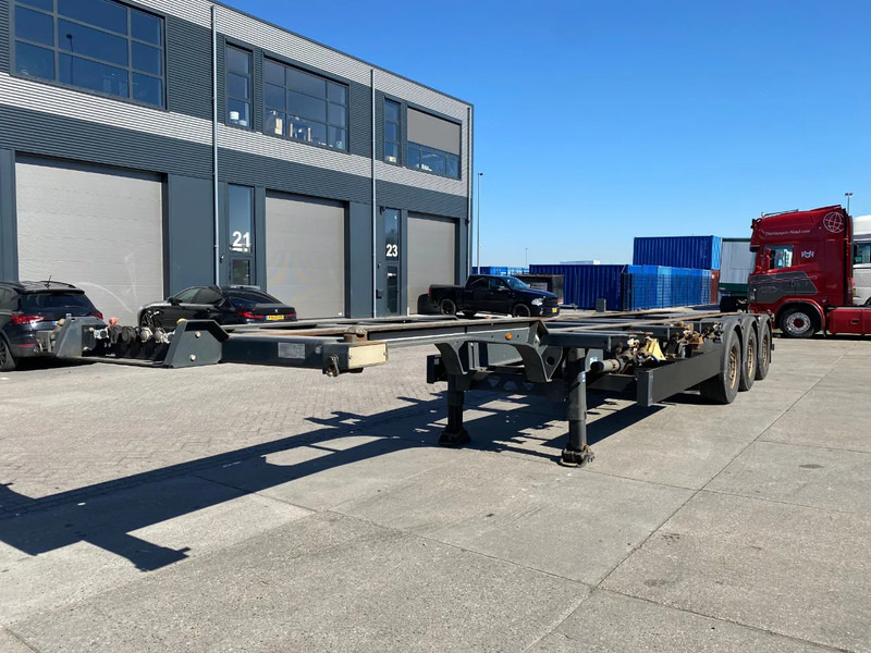 Kögel S24-2 Container Chassis / SAF + Disc / 1x Extendable / 1x Lift Axle - شاحنات الحاويات/ جسم علوي قابل للتغيير نصف مقطورة: صور 4 Kögel S24-2 Container Chassis / SAF + Disc / 1x Extendable / 1x Lift Axle - شاحنات الحاويات/ جسم علوي قابل للتغيير نصف مقطورة: صور 4