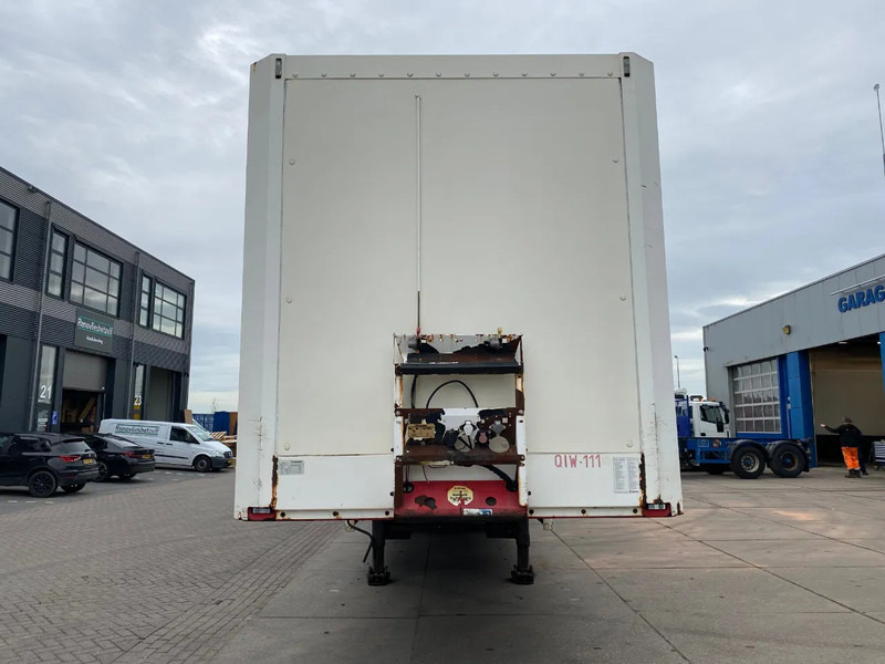 Krone SD 27 / Closed Box / Mercedes + Disc - بصندوق مغلق نصف مقطورة: صور 5 Krone SD 27 / Closed Box / Mercedes + Disc - بصندوق مغلق نصف مقطورة: صور 5