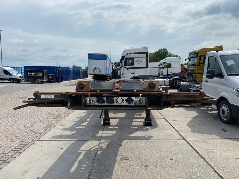 Krone SD 27 / Container Chassis / BPW + Drum / 1x Extendable / 45 FT - شاحنات الحاويات/ جسم علوي قابل للتغيير نصف مقطورة: صور 5 Krone SD 27 / Container Chassis / BPW + Drum / 1x Extendable / 45 FT - شاحنات الحاويات/ جسم علوي قابل للتغيير نصف مقطورة: صور 5