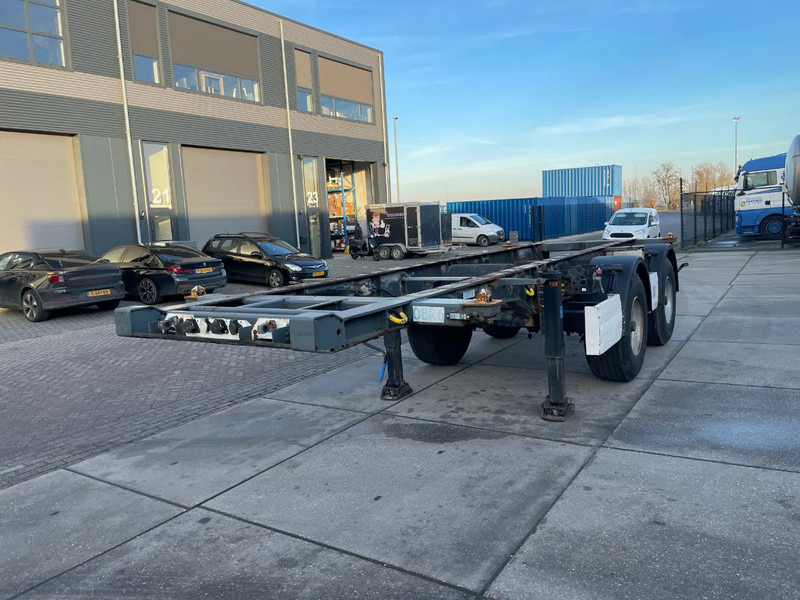 Krone SZ / 20 FT Container Chassis / BPW - شاحنات الحاويات/ جسم علوي قابل للتغيير نصف مقطورة: صور 4 Krone SZ / 20 FT Container Chassis / BPW - شاحنات الحاويات/ جسم علوي قابل للتغيير نصف مقطورة: صور 4