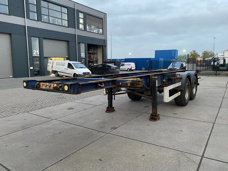 Krone SZF18 / 20 FT Container Chassis / SAF - شاحنات الحاويات/ جسم علوي قابل للتغيير نصف مقطورة: صور 4 Krone SZF18 / 20 FT Container Chassis / SAF - شاحنات الحاويات/ جسم علوي قابل للتغيير نصف مقطورة: صور 4