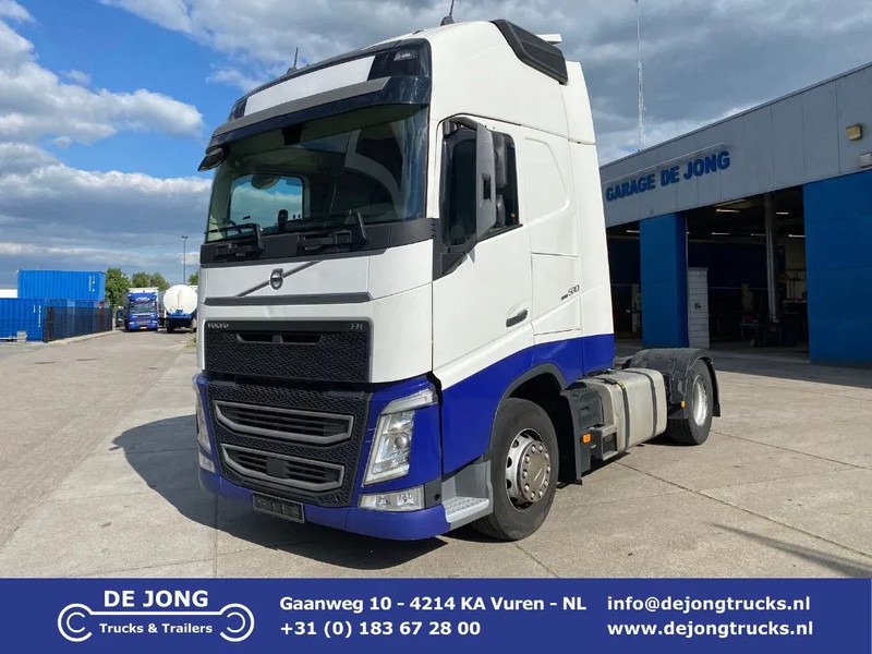 Volvo FH 13.500 Globetrotter XL / I-Park Cool / 2x Tank / Euro 6D - شاحنة جرار: صور 1 Volvo FH 13.500 Globetrotter XL / I-Park Cool / 2x Tank / Euro 6D - شاحنة جرار: صور 1