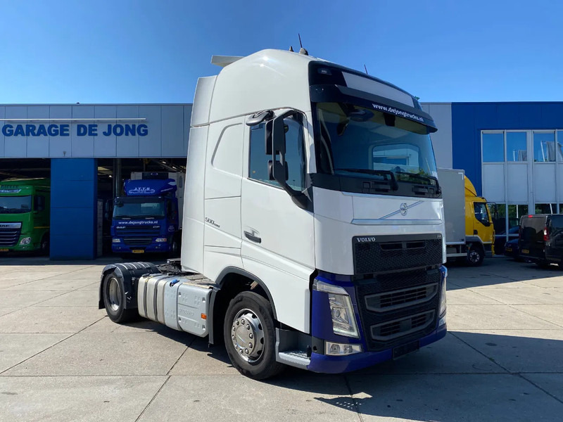 Volvo FH 13.500 Globetrotter XL / I-Park Cool / 2x Tank / Euro 6D - شاحنة جرار: صور 3 Volvo FH 13.500 Globetrotter XL / I-Park Cool / 2x Tank / Euro 6D - شاحنة جرار: صور 3