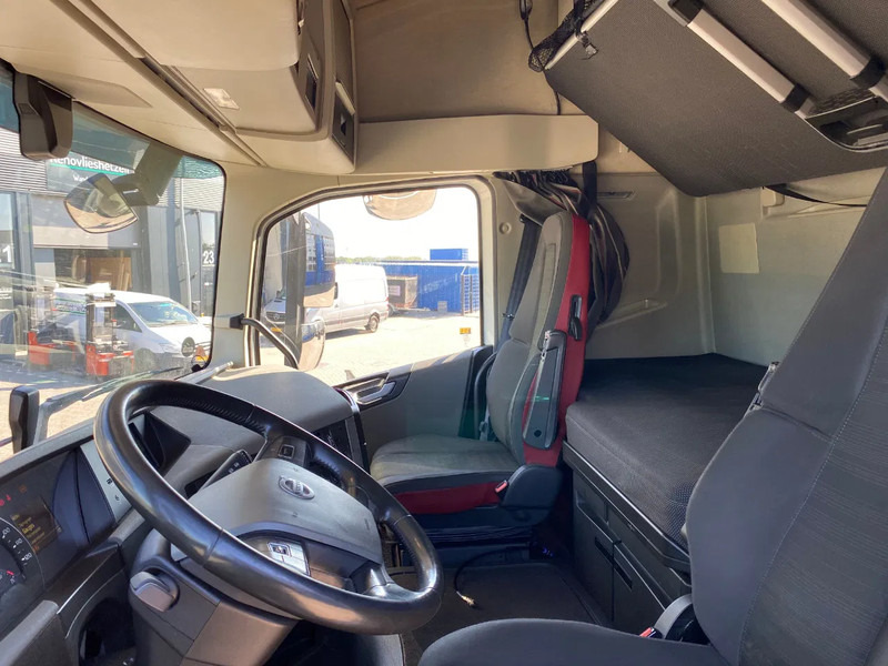 شاحنة جرار Volvo FH 13.500 Globetrotter XL / I-Park Cool / 2x Tank / Euro 6D: صور 7