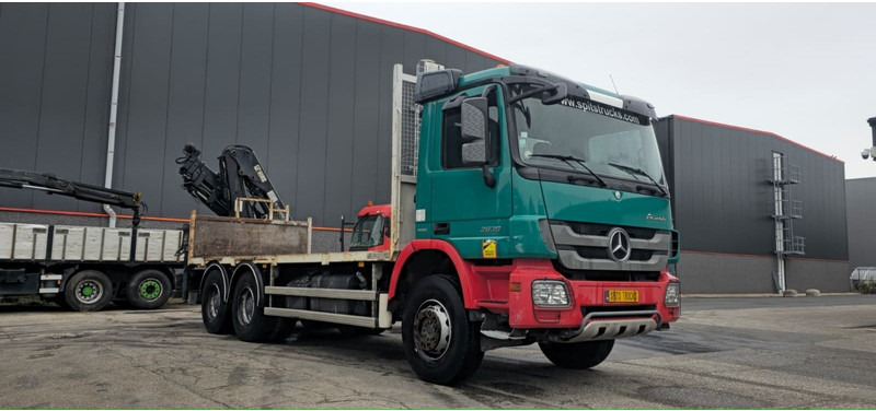 Mercedes-Benz Actros 2636 HIAP XS 144 HIDUO - شاحنة كرين: صور 3 Mercedes-Benz Actros 2636 HIAP XS 144 HIDUO - شاحنة كرين: صور 3