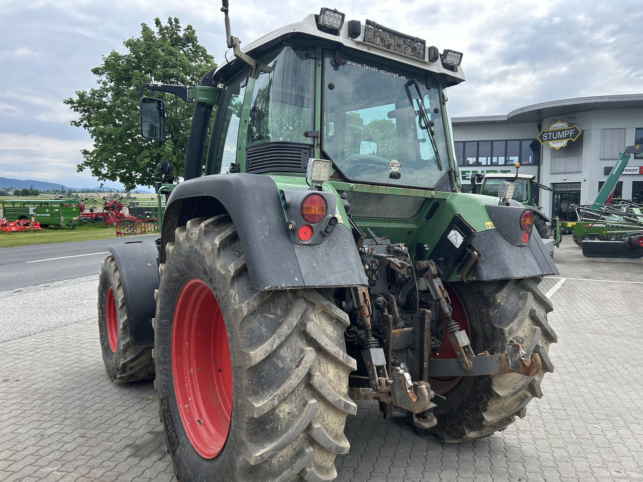 Fendt 411 Vario - جرار: صور 4 Fendt 411 Vario - جرار: صور 4