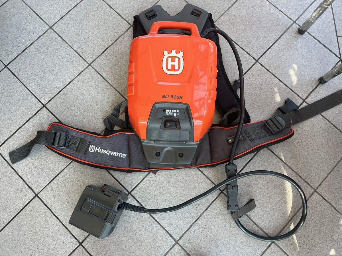 Husqvarna BLi 520X - سيارة بلدية: صور 1 Husqvarna BLi 520X - سيارة بلدية: صور 1