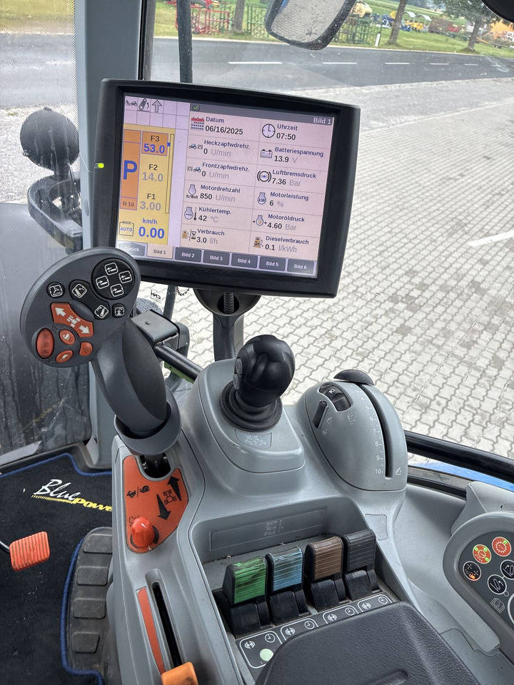 New Holland T7.190 Standard - جرار: صور 2 New Holland T7.190 Standard - جرار: صور 2