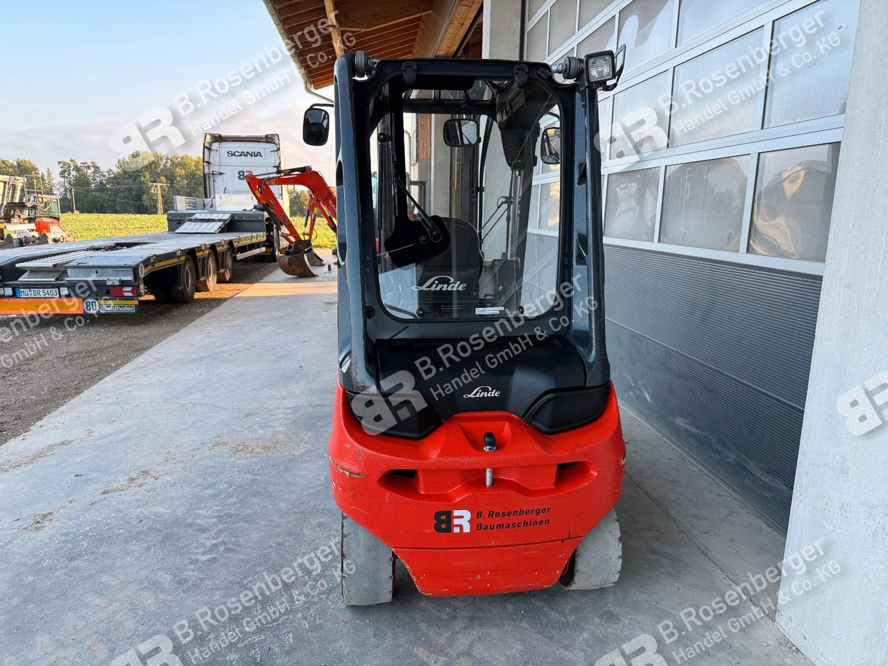 Linde E30 Stapler / BJ2020 / nur 1096h / Duplex / TOP - رافعة شوكية: صور 4 Linde E30 Stapler / BJ2020 / nur 1096h / Duplex / TOP - رافعة شوكية: صور 4