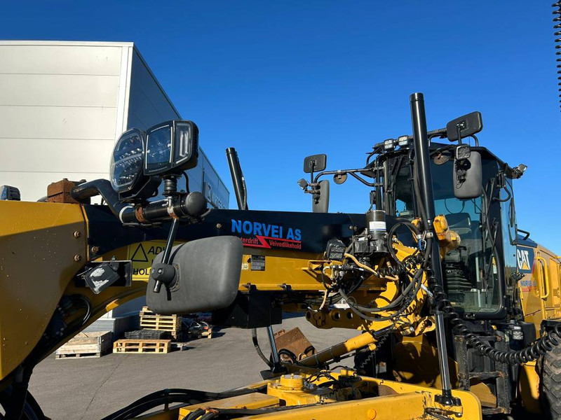 آلة تسوية الأرض Cat 140 M 3 AWD: صور 16 آلة تسوية الأرض Cat 140 M 3 AWD: صور 16