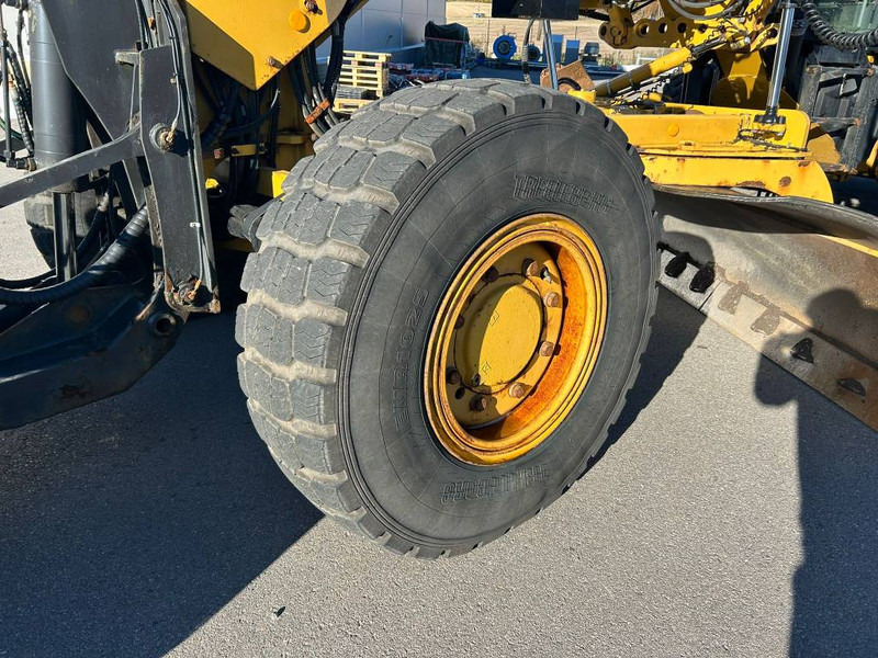 آلة تسوية الأرض Cat 140 M 3 AWD: صور 14 آلة تسوية الأرض Cat 140 M 3 AWD: صور 14