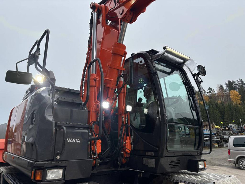 تأجير Hitachi ZX 145 W-6 Hitachi ZX 145 W-6: صور 18 تأجير Hitachi ZX 145 W-6 Hitachi ZX 145 W-6: صور 18