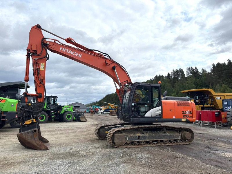 Hitachi ZX 210 LC-5 B - حفارات زحافة: صور 1 Hitachi ZX 210 LC-5 B - حفارات زحافة: صور 1