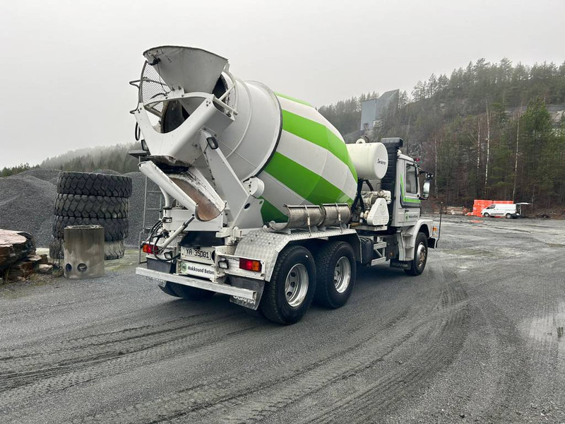 Scania T112 H 6X2 - شاحنة خلاطة خرسانة: صور 3 Scania T112 H 6X2 - شاحنة خلاطة خرسانة: صور 3