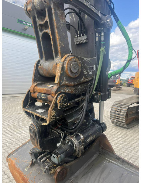 حفارات زحافة Volvo ECR355EL: صور 9