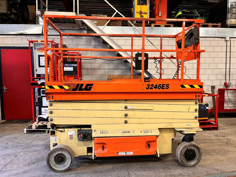 JLG 3246ES - رافعات مقصية: صور 1 JLG 3246ES - رافعات مقصية: صور 1
