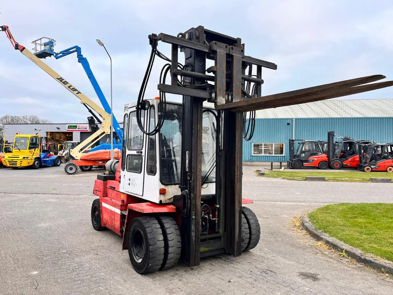 Kalmar DC7,5- 600 - رافعة شوكية تعمل بالغاز: صور 4 Kalmar DC7,5- 600 - رافعة شوكية تعمل بالغاز: صور 4