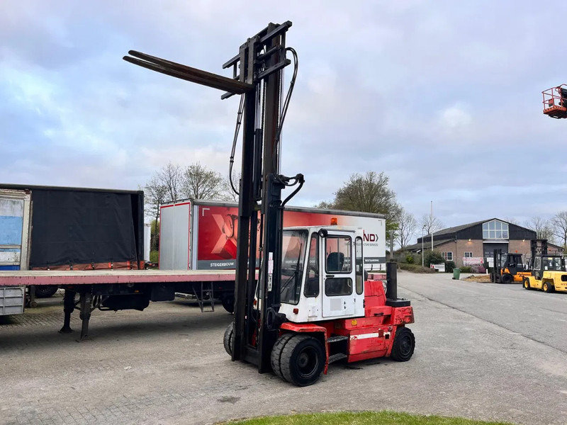 Kalmar DC7,5- 600 - رافعة شوكية تعمل بالغاز: صور 2 Kalmar DC7,5- 600 - رافعة شوكية تعمل بالغاز: صور 2
