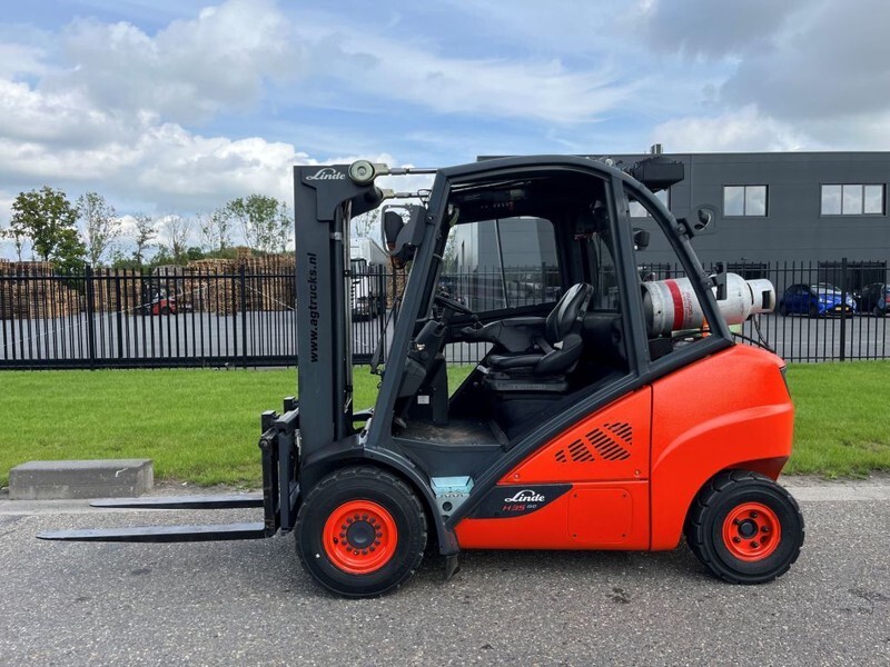 Linde H35T-02 - رافعة شوكية تعمل بالغاز: صور 2 Linde H35T-02 - رافعة شوكية تعمل بالغاز: صور 2