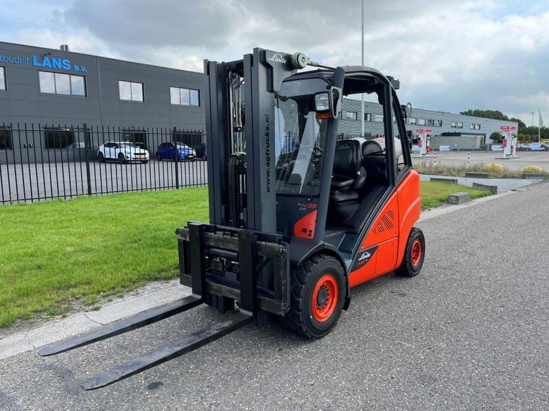 Linde H35T-02 - رافعة شوكية تعمل بالغاز: صور 5 Linde H35T-02 - رافعة شوكية تعمل بالغاز: صور 5