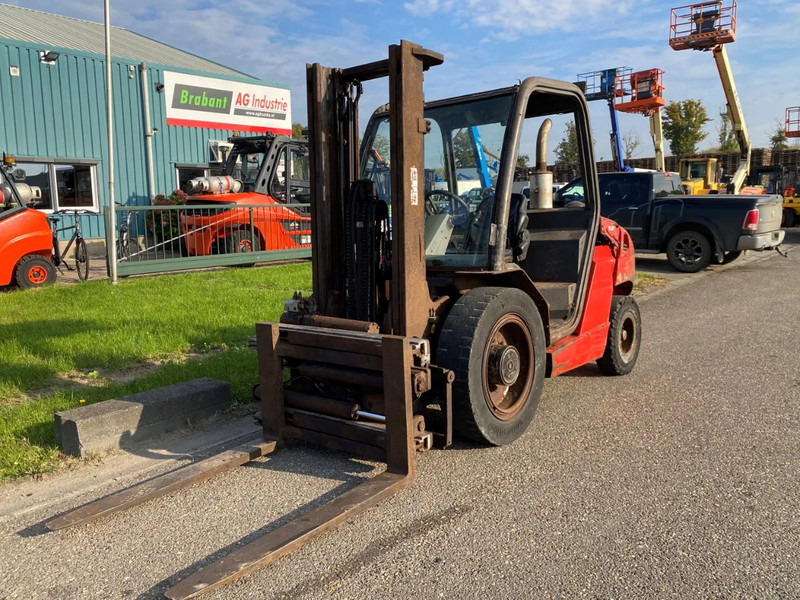 Manitou MSI 25T - رافعة شوكية ديزل: صور 4 Manitou MSI 25T - رافعة شوكية ديزل: صور 4