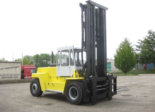 Svetruck 15120-35 - رافعة شوكية ديزل: صور 4 Svetruck 15120-35 - رافعة شوكية ديزل: صور 4