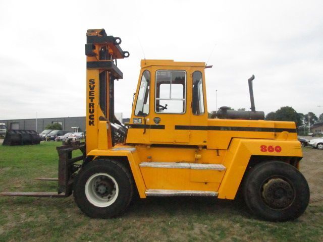 Svetruck 860-30 - رافعة شوكية ديزل: صور 2 Svetruck 860-30 - رافعة شوكية ديزل: صور 2