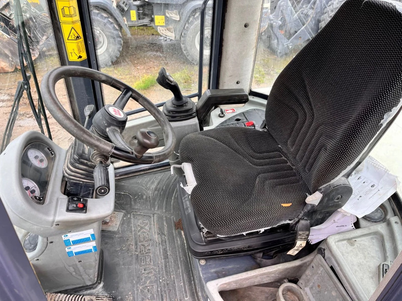 Terex Schaeff TL80 - اللودر بعجل: صور 4 Terex Schaeff TL80 - اللودر بعجل: صور 4