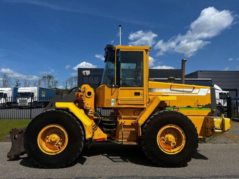 Volvo L70C - اللودر بعجل: صور 2 Volvo L70C - اللودر بعجل: صور 2