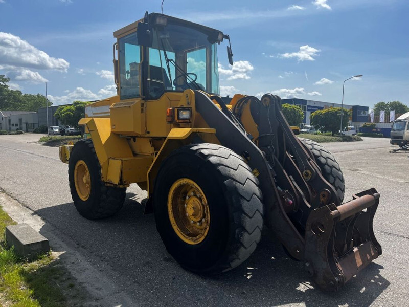 Volvo L70C - اللودر بعجل: صور 4 Volvo L70C - اللودر بعجل: صور 4