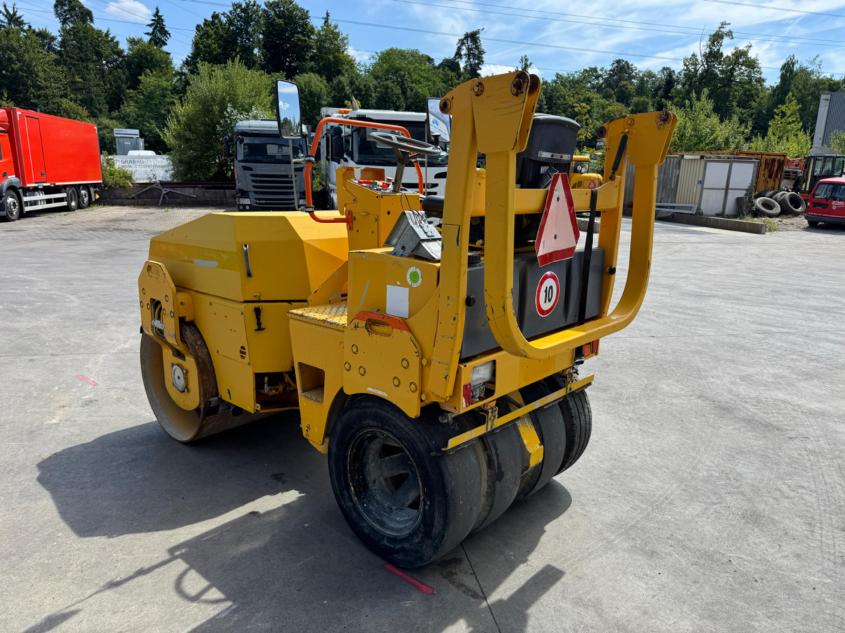 BOMAG BW135 - مدحلة الأسفلت: صور 5 BOMAG BW135 - مدحلة الأسفلت: صور 5