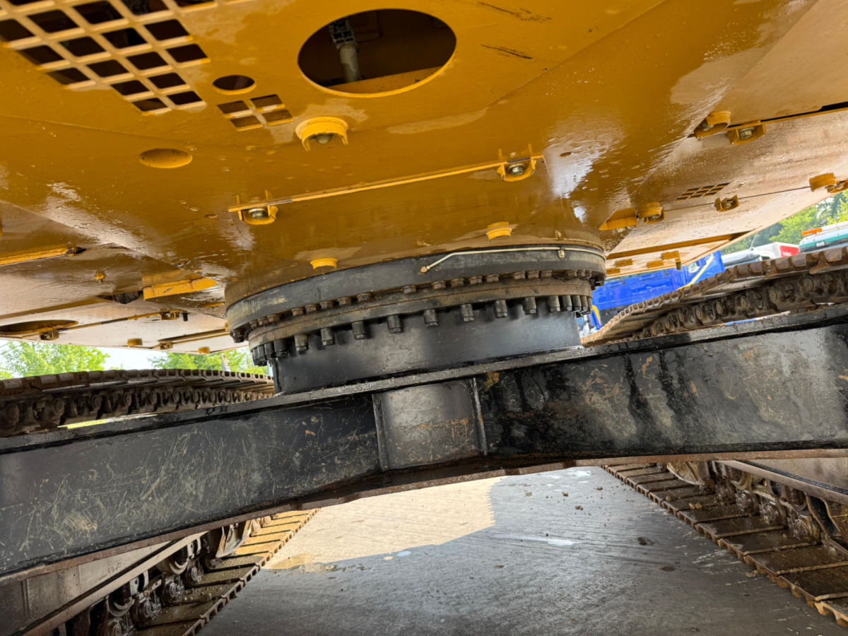 حفارات زحافة CATERPILLAR 323NG GPS 4x Schaufeln: صور 13